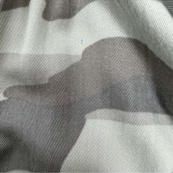 NWT MAURICES Women’s Button Blouse/Top Small Multi Color Camouflage Print Flaw - Picture 12 of 14